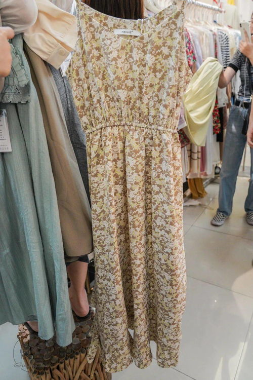 年中清倉！服裝批發(fā)城熱賣進(jìn)行時(shí)，10元起500元一麻袋